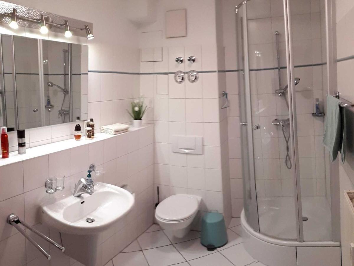 Appartment Haus Glowe - Wohnung 11 - 300 M Zum Strand Klein Gelm Esterno foto