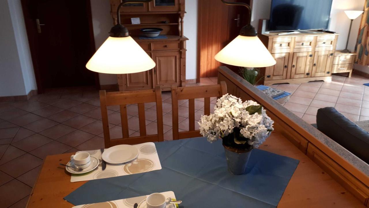 Appartment Haus Glowe - Wohnung 11 - 300 M Zum Strand Klein Gelm Esterno foto