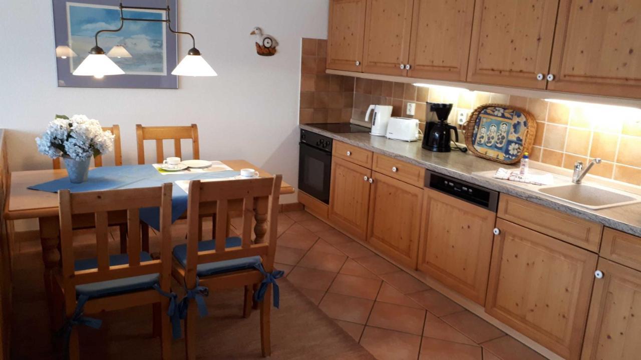 Appartment Haus Glowe - Wohnung 11 - 300 M Zum Strand Klein Gelm Esterno foto